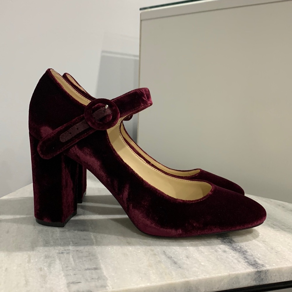 Marc Fisher Shaylie Heels